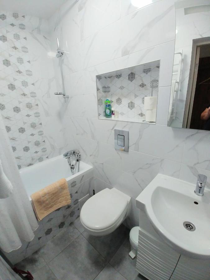 Sun Apartments City Centre Odesa Exterior foto